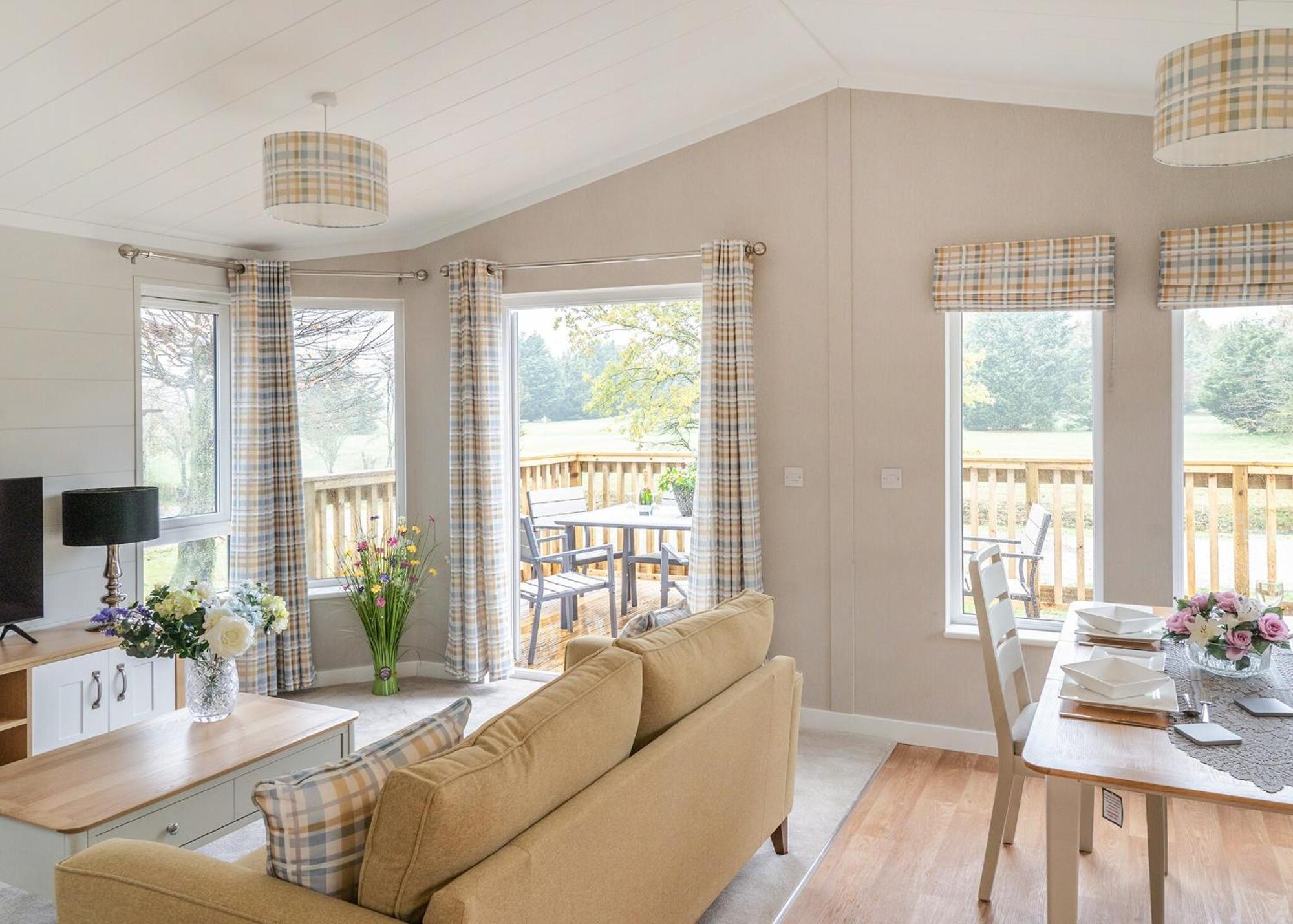 Hawthorn Glen Lodges Downham Market Exterior foto